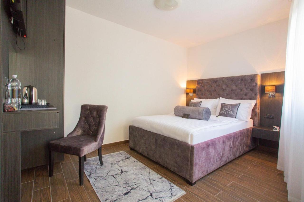 Urban Suites & Apartments モスタル エクステリア 写真